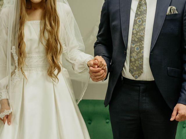 La boda de Adorian y Valentina en Villarrobledo, Albacete 71