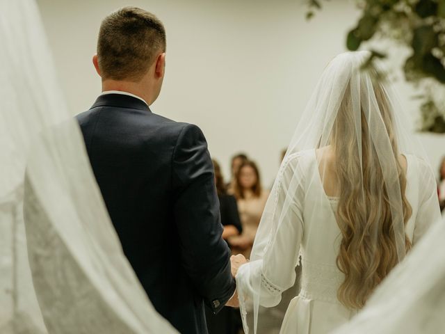La boda de Adorian y Valentina en Villarrobledo, Albacete 73