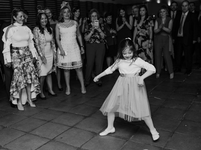 La boda de Rafa y Alejandra en Valverdon, Salamanca 135