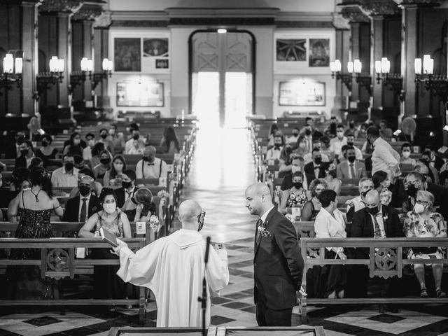 La boda de Alberto y Montse en Castellar Del Valles, Barcelona 29