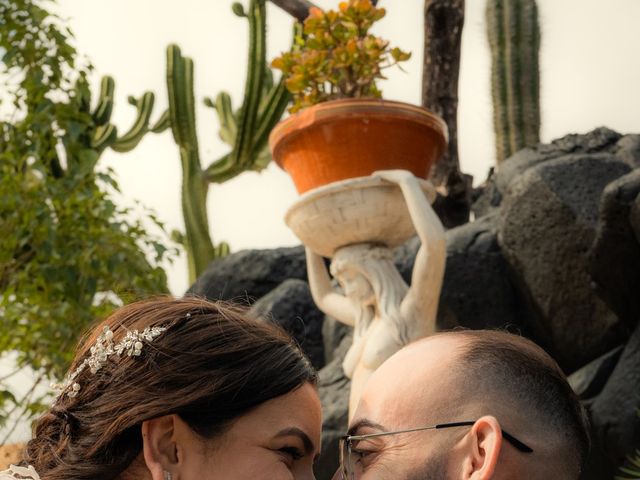 La boda de Xiomara y Aron en San Miguel De Abona, Santa Cruz de Tenerife 57