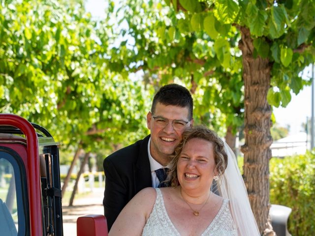 La boda de Diego y Sandra en El Prat De Llobregat, Barcelona 1