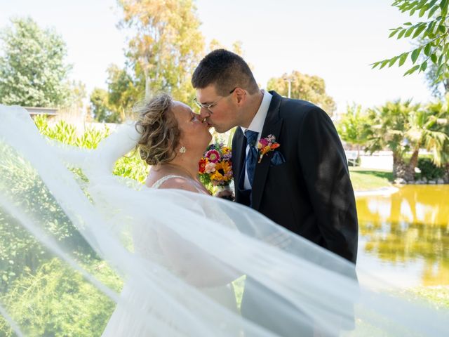 La boda de Diego y Sandra en El Prat De Llobregat, Barcelona 13