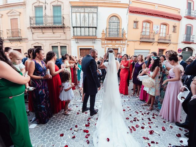 La boda de Carlos y Noelia en Espartinas, Sevilla 46