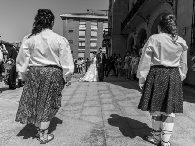 La boda de Iñaki y Tamara en Bakio, Vizcaya 28