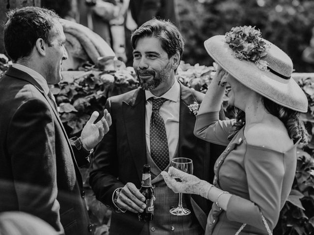 La boda de Manuel y Marina en Alcala De Guadaira, Sevilla 89