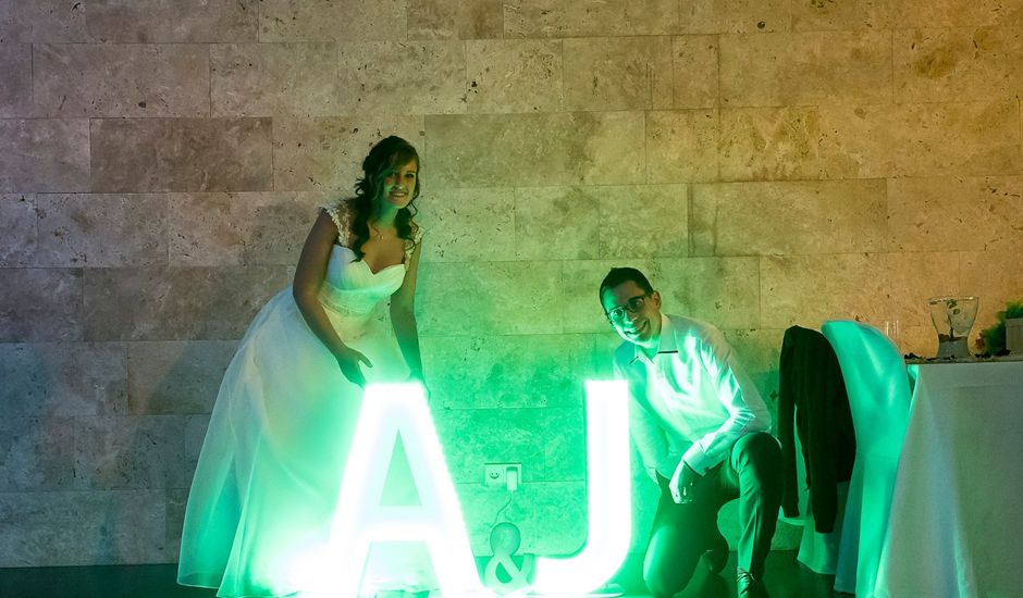 La boda de Jaume y Alexandra en Fares, Girona