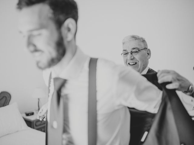 La boda de Alberto y Encarni en Alcala De Guadaira, Sevilla 17