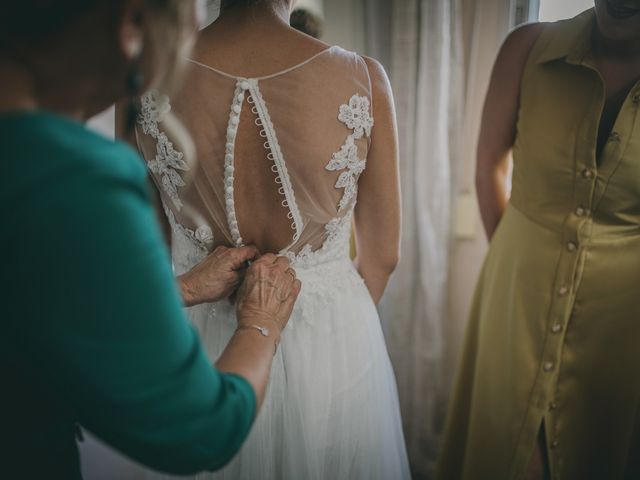 La boda de Alberto y Encarni en Alcala De Guadaira, Sevilla 30