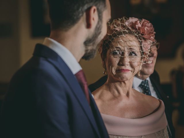 La boda de Alberto y Encarni en Alcala De Guadaira, Sevilla 44