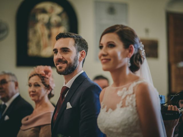 La boda de Alberto y Encarni en Alcala De Guadaira, Sevilla 48