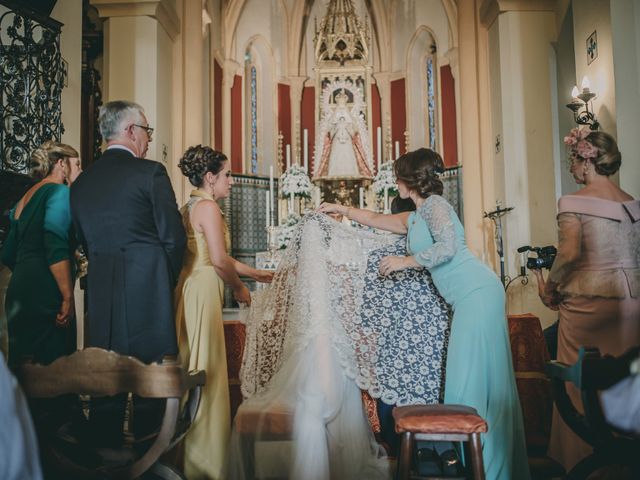 La boda de Alberto y Encarni en Alcala De Guadaira, Sevilla 54