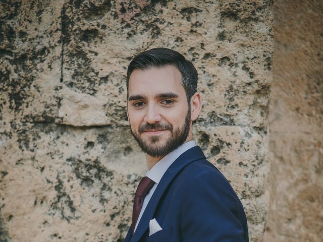 La boda de Alberto y Encarni en Alcala De Guadaira, Sevilla 63