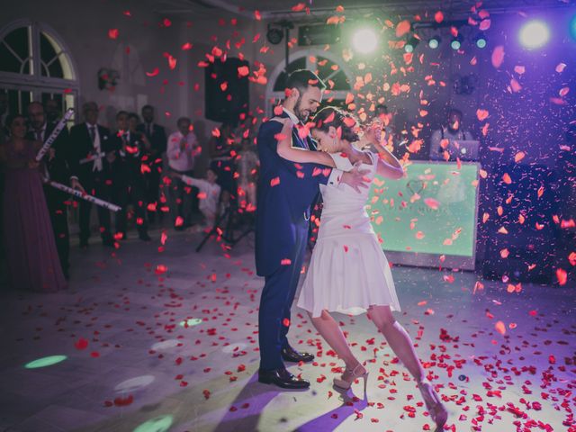 La boda de Alberto y Encarni en Alcala De Guadaira, Sevilla 86