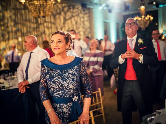 La boda de Carlos y Arantza en San Sebastian De Los Reyes, Madrid 88