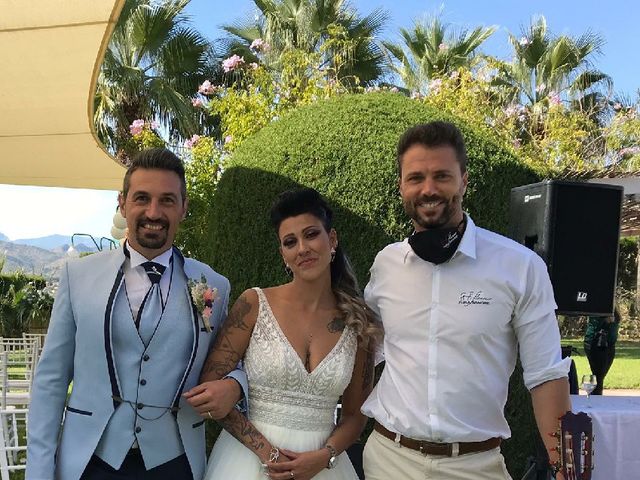 La boda de Carla y Javier en La/villajoyosa Vila Joiosa, Alicante 11