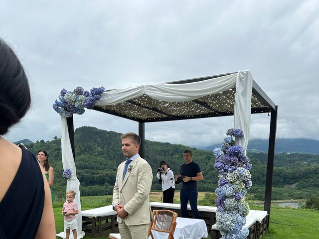 La boda de Yosh y Jara en Orio, Guipúzcoa 8