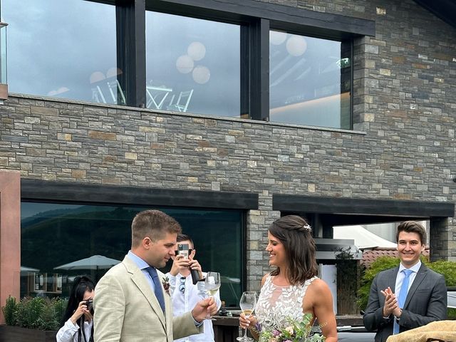 La boda de Yosh y Jara en Orio, Guipúzcoa 18