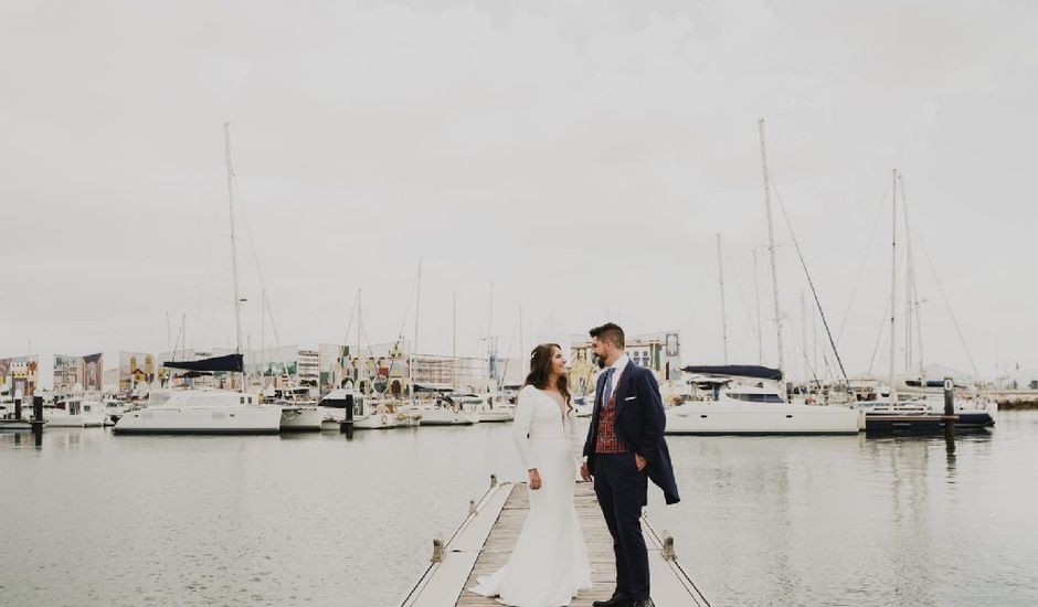 La boda de Pablo y Paula en El Puerto De Santa Maria, Cádiz
