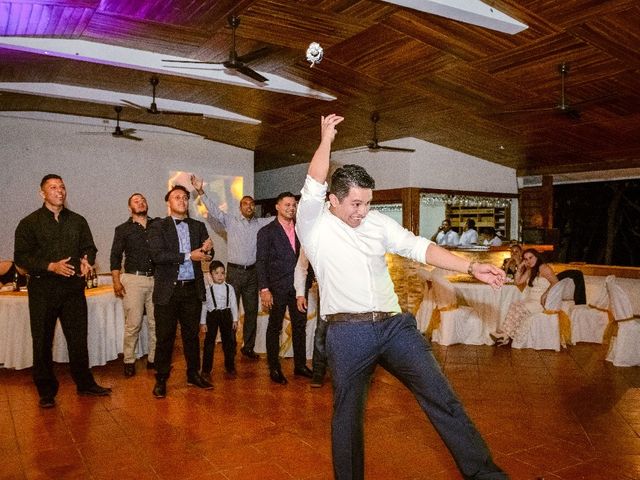 La boda de Ariel y Heisell en Madrid, Madrid 11