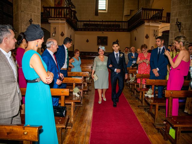 La boda de Sheila y Carlos en Medina Del Campo, Valladolid 13