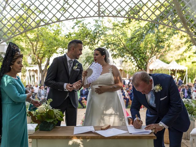 La boda de Raúl y Jennifer en Otura, Granada 42