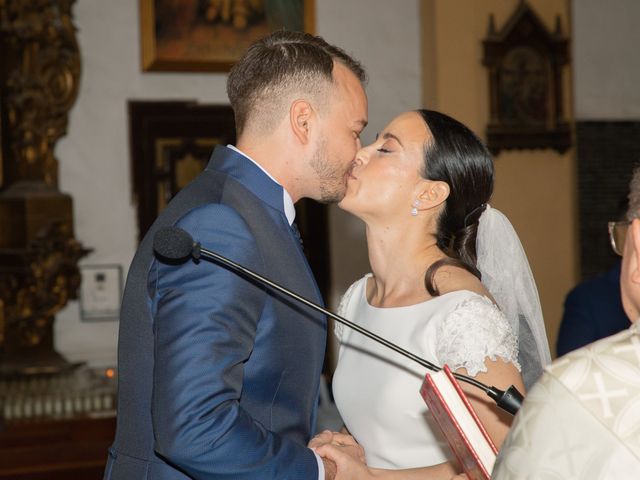 La boda de Lorena y Nicolas en San Fernando, Cádiz 13