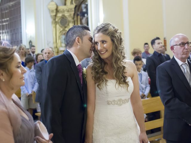 La boda de Roberto y Almudena en Fuenlabrada, Madrid 17