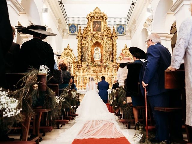 La boda de Enrique y María del Rocío en La Linea De La Concepcion, Cádiz 5