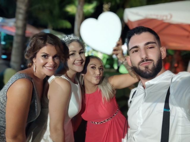 La boda de Miguel Ángel  y Estefanía  en Málaga, Málaga 2