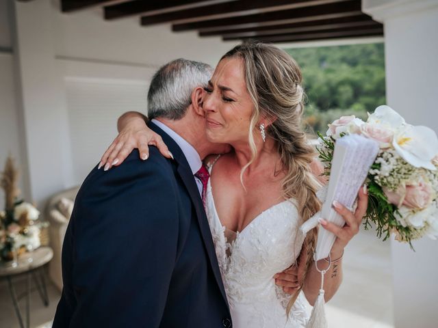 La boda de Victor y Raquel en Santa Eularia Des Riu, Islas Baleares 16