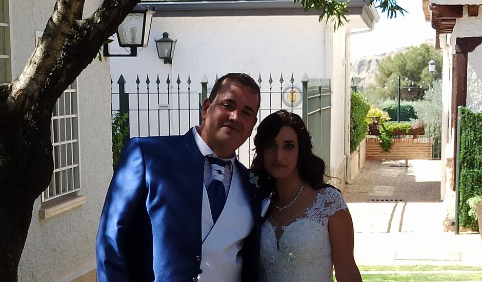 La boda de Ivan y Isabel en Madrid, Madrid
