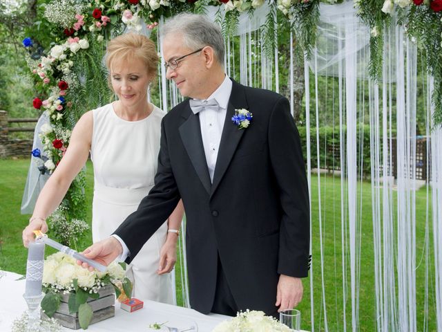 La boda de Zane y Yulia en Campillo De Ranas, Guadalajara 18