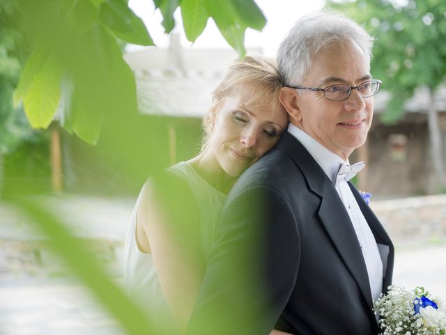 La boda de Zane y Yulia en Campillo De Ranas, Guadalajara 23