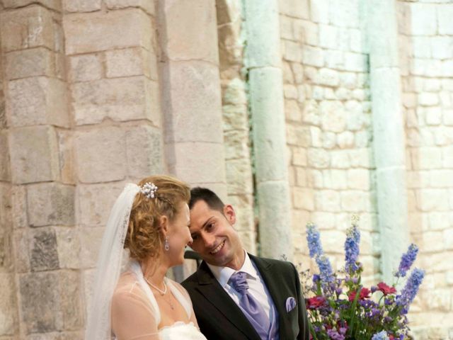 La boda de Aleix y Ewelina en Vilabertran, Girona 24