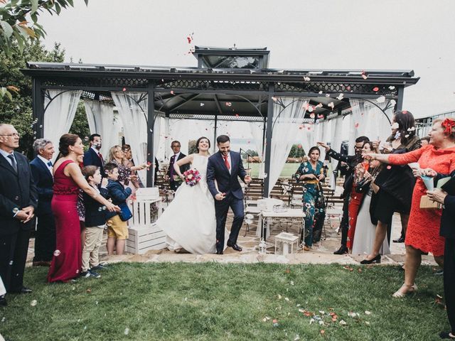 La boda de Nando y Alba en Laxe, A Coruña 22