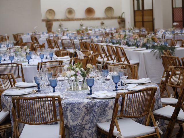 La boda de FERNANDO y MARTA en Sevilla, Sevilla 8