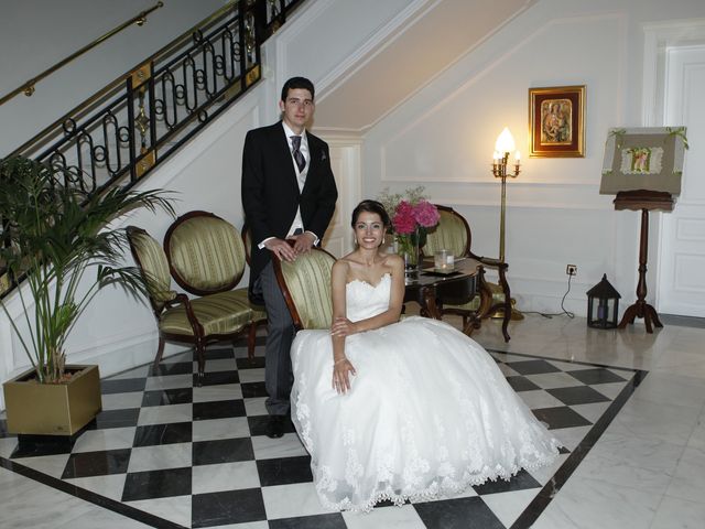 La boda de Eduardo y Cristina en Salamanca, Salamanca 35