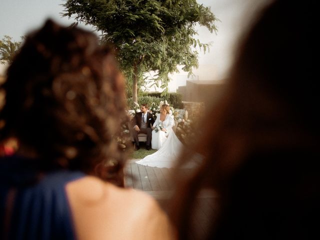 La boda de Carlos y Luna en Arcos De La Frontera, Cádiz 30