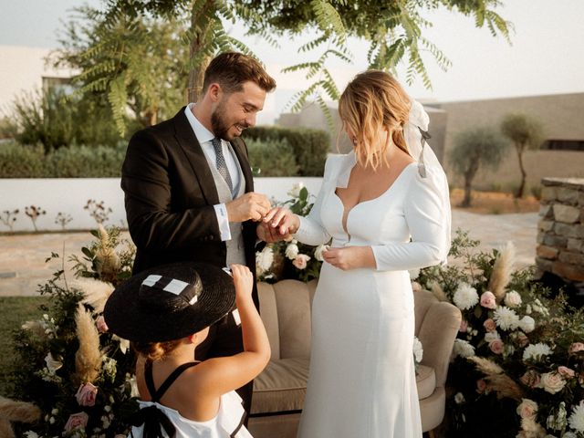 La boda de Carlos y Luna en Arcos De La Frontera, Cádiz 42