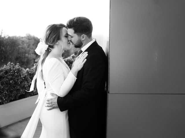 La boda de Carlos y Luna en Arcos De La Frontera, Cádiz 57