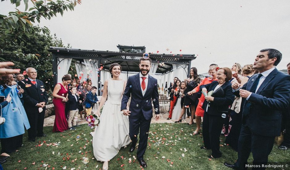 La boda de Nando y Alba en Laxe, A Coruña