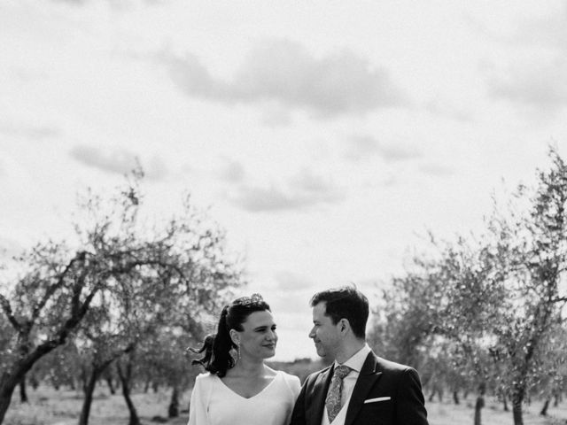 La boda de Juan y Begoña  en Sevilla, Sevilla 5