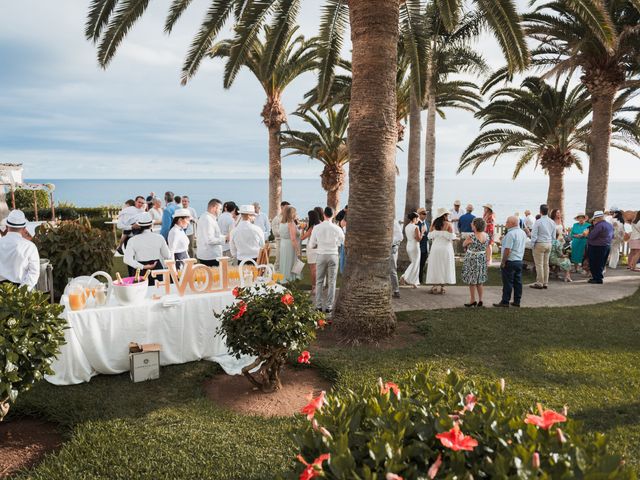 La boda de Rodrigo y Janeth en Taurito, Las Palmas 21