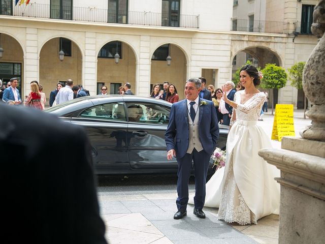 La boda de Raúl y Ana en Alacant/alicante, Alicante 34