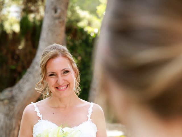 La boda de Giuseppe y Teresa en Vilanova I La Geltru, Barcelona 33