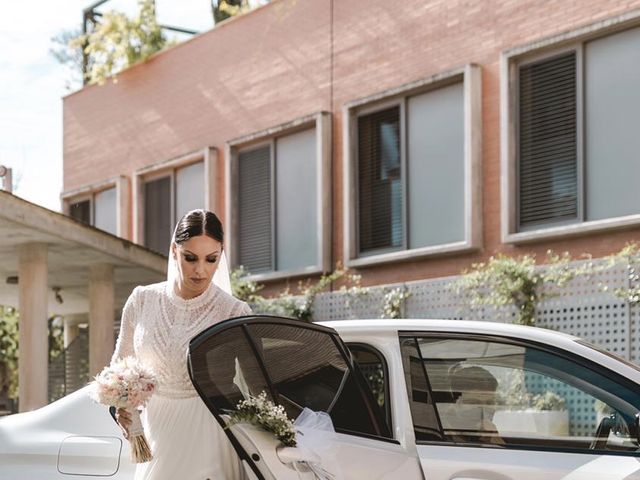 La boda de Andrés  y Isabel en Valencia, Valencia 3