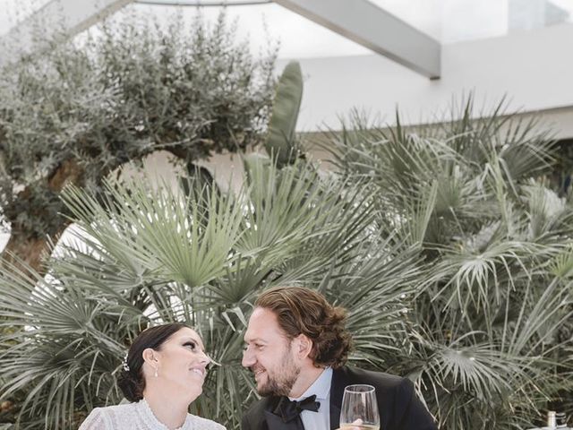 La boda de Andrés  y Isabel en Valencia, Valencia 7