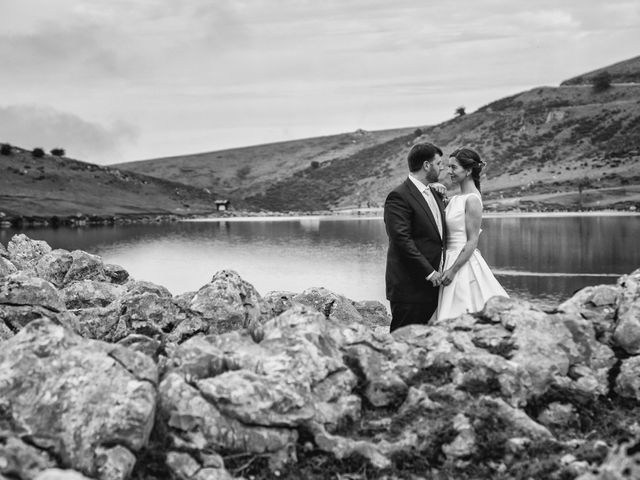 La boda de Manu y Claudia en Cangas De Onis, Asturias 20