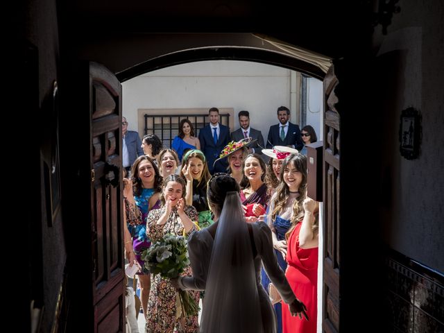 La boda de Álvaro y Beatriz en Talavera De La Reina, Toledo 39